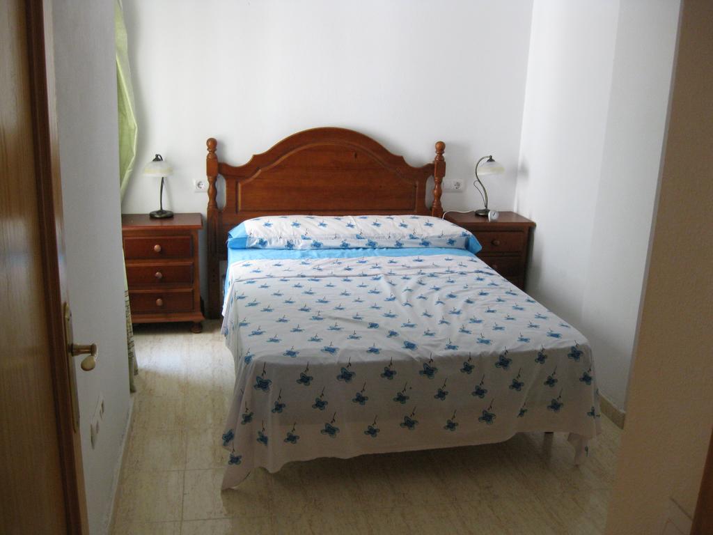 Apartment Manuel Galian 52 Торевьиа Экстерьер фото